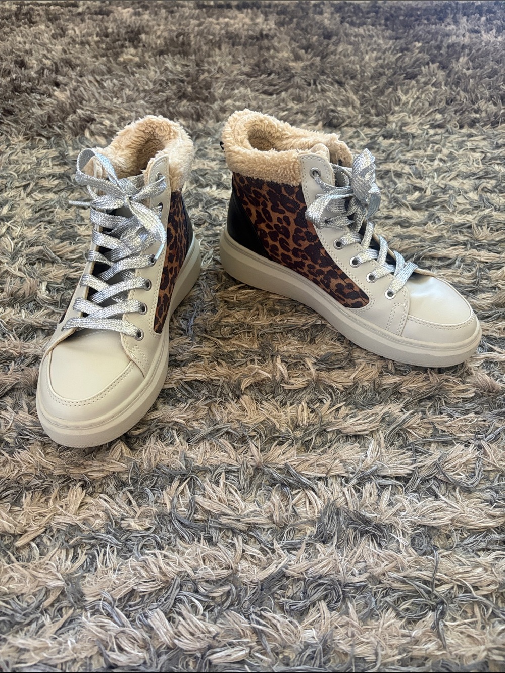 Marc Fisher Fellow High Top Leopard Sneakers Sherpa Trim 7M